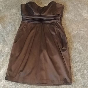 Strapless dress with pockets